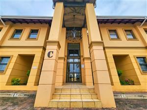 524m² First Floor Office to let in Allen's Nek