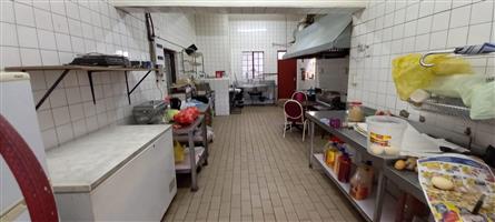 COME LOOK TAKEAWAY AVAILABLE TO RENT IMMEDIATE – BOKSBURG CENTRAL