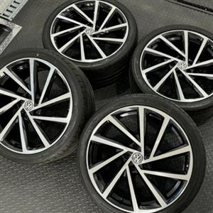 VW GOLF 7 R OEM 19INCH SPIELBERG MAG AND TYRE 