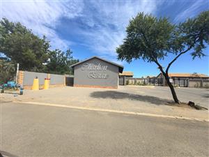 3 Bedroom Townhouse for sale in Charlton Estate