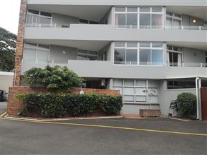 Modern 1 Bedroom Apartment with Private Garden