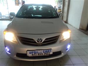 2013 TOYOTA COROLLA 1.6 Professional manual silver color 