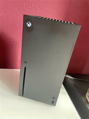 Microsoft Xbox Series X 1TB game console complete package