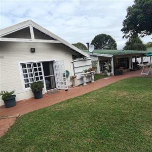 House For Sale in Mount Edgecombe Country Club Estate