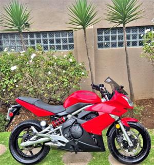 KAWASAKI NINJA 65O CC (BEAUTIFUL CONDITION)
