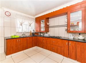 Lovely 4 Bedroom Mansion in Kagiso For Sale