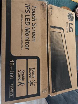 LG Touch Screen 19" Monitor NEW.
