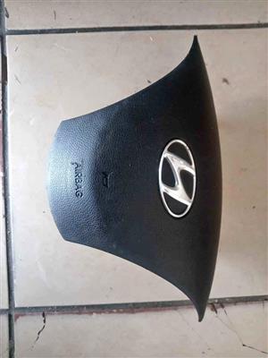 Hyundai elantra steering airbag