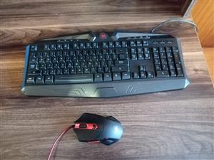 Dragon gaming keyboard and mouse plus pc games 