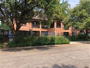 Walking Distance to Northwest University!!!