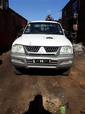 Stripping Mitsubishi Colt 2007 ClubCab for Spares