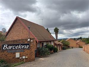 Townhouse Rental Monthly in Moreleta Park