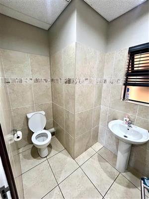 Professional Commercial Office to Let in Umhlanga – Prime & Professional Space