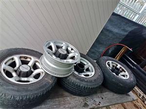 15inch original Isuzu megs