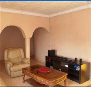House For Sale in Lethlabile