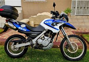 BMW F650 GS ADVENTURE BIKE 