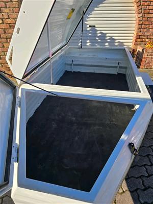 Campmaster Town And Country 210