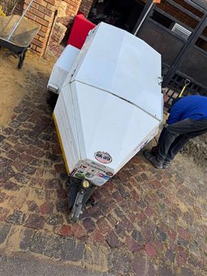 5" trailer for sale centurion