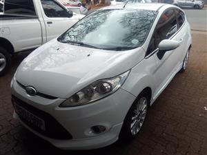 2010 FORD FIESTA 1.6 TITANIUM MANUAL WHITE PETROL SPARE KEY 101.000KM 
