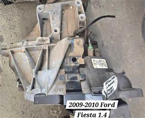 2010 up ford fiesta 1.6i Gearbox for sale my number WhatsApp or cell