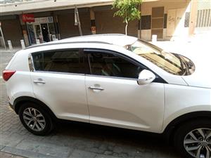Kia Sportage 2014 Diesel manual transmission 122000km mileage drive and go 