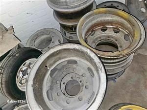 Truck rims for sale