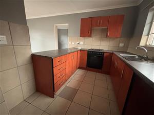 Townhouse For Sale in Forest Hill