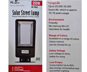 250w Solar street lamp, New with 6 month warranty and FREE DELIVERY