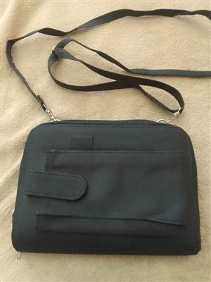 Bag black with pocket book & wallet