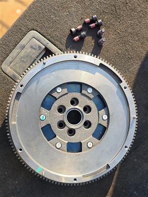 new stock arrivals  Flywheel 03L105266DE 03L105266ef 415074409  suitable for aud