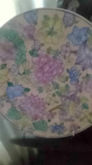 LOVELY  Deeply EMBOSSED Decorative Plate for DISPLAY - Vibrant Summer Hydrangea Colours - CRESTA