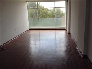 2 bedroom unit in sought after Lake Point