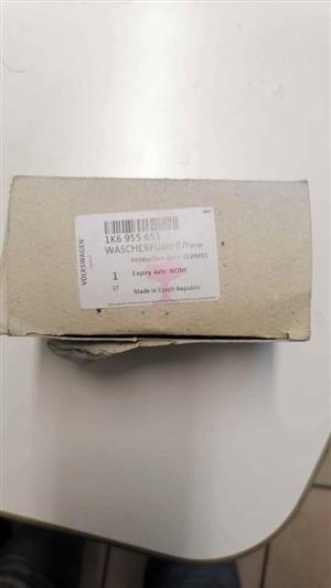 Vw polo GTI washer pump 