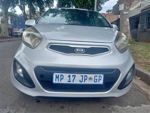 2014 Kia Picanto 1.2 Manual Petrol Silver Spare key Sunroof Service book 126000km 