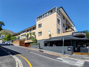 Apartment For Sale in Sea Point