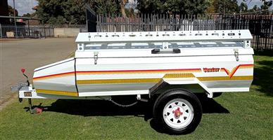 Venter Elite 7 Trailer with Bush Baby Roof Rack, Rubberized Lining in the Bak