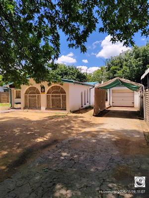 Family home at an absolutely fantastic price!!