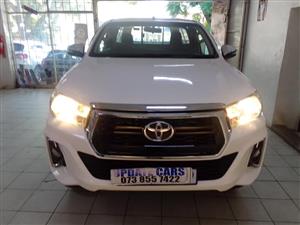 2017 TOYOTA HILUX 2.8 SRX GD6 4X4 CANOPY SINGLE CAB MANUAL LEATHER DIESEL WHITE  WHITE  