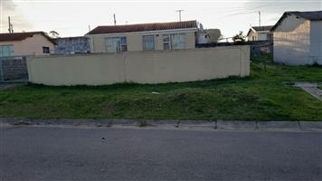 2-Bedroom Home with Outside Flat in NU 8, Mdantsane