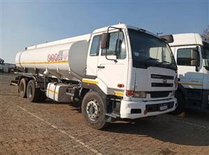 Nissan UD440 Fuel Tanker 2005