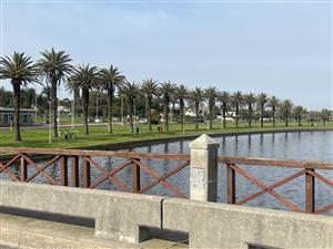Townhouse For Sale in Woodbridge Island