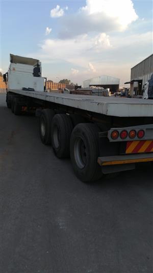 2002 SATB 13m triaxle