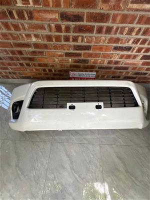 Toyota Hilux Bumper