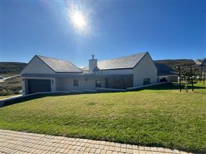 House For Sale in Outeniquasbosch