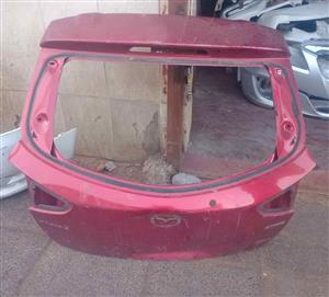 Mazda 2 tail gate