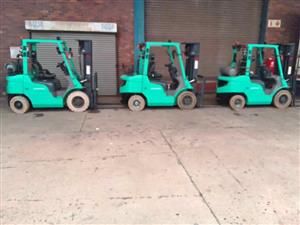 MITSUBISHI NINJA 2.5T GAS/PETROL FORKLIFT FOR SALE