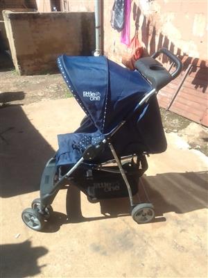 Baby pram little ones brand daily used price negotiable 