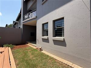 Stylish and Contemporary Townhouse