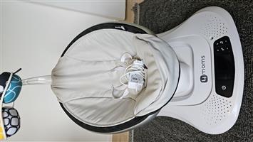  4moms MamaRoo Multi-Motion Baby Swing