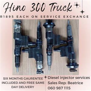 Hino 300 Truck diesel injectors for sale with warranty 
